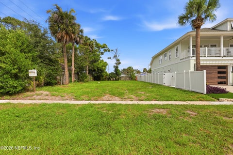 Photo of 887 16TH Avenue S, Jacksonville Beach, FL 32250 (MLS # 2164013)