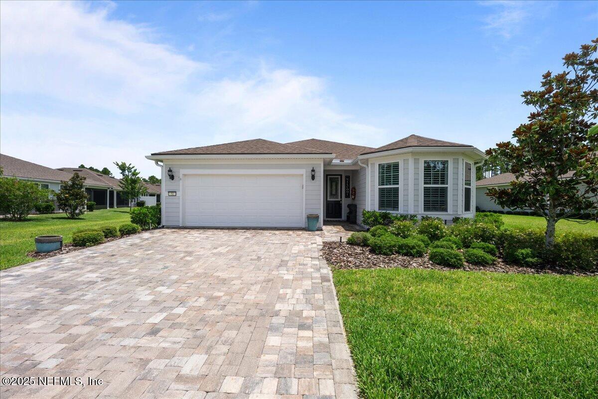 51 HAZELWOOD Drive