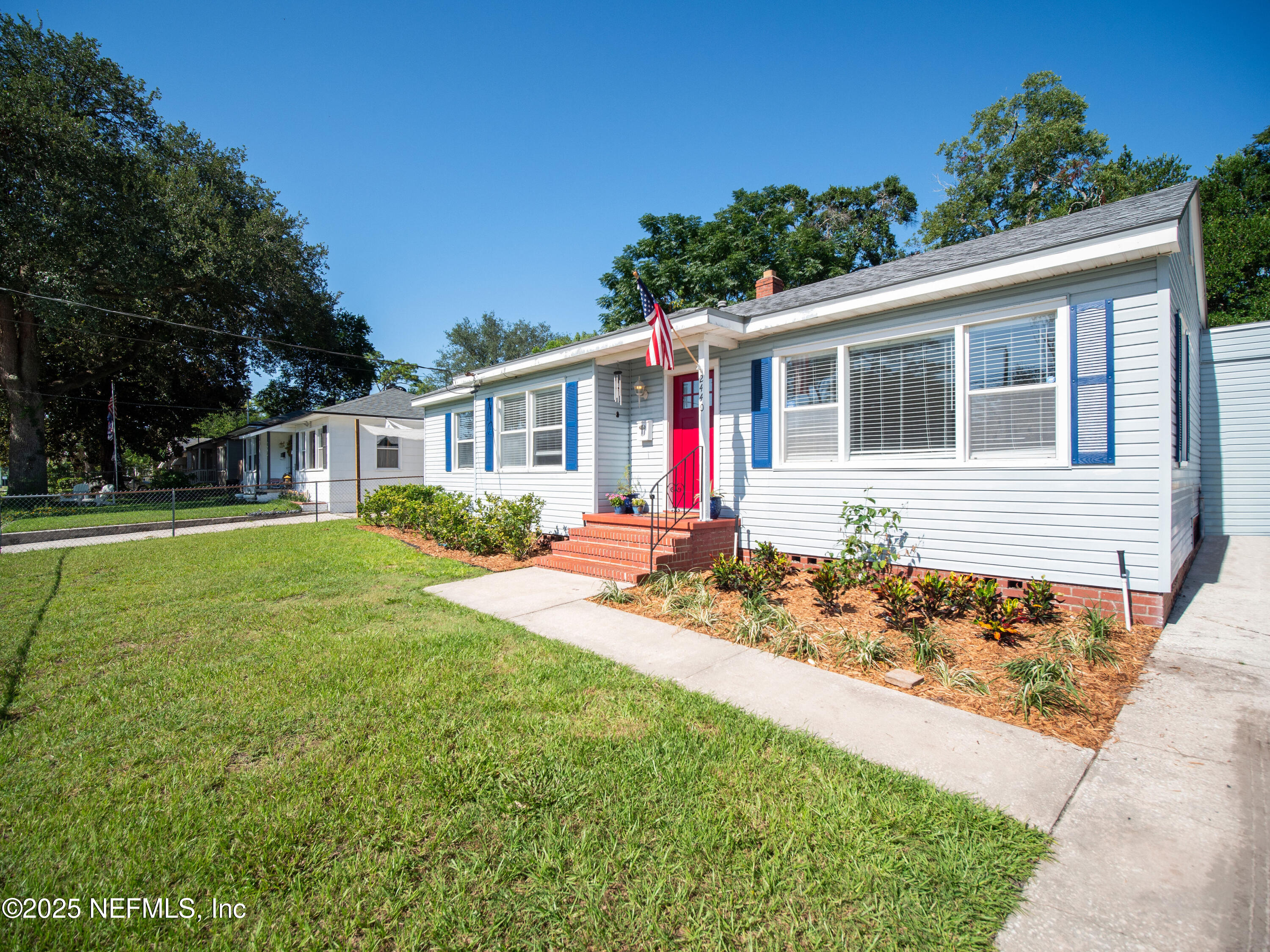 2440 BAYVIEW Road
