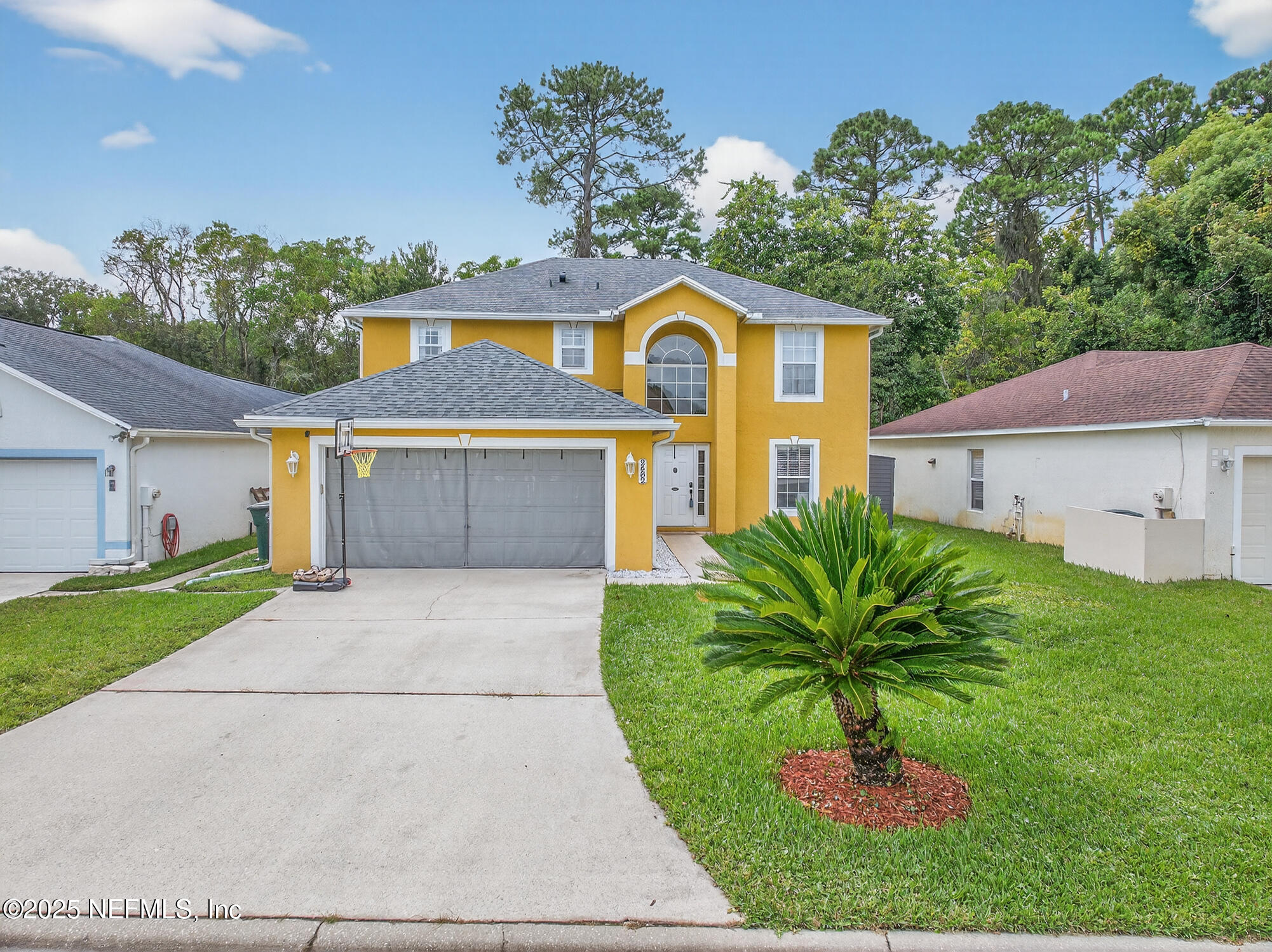 2682 LANTANA LAKES Drive W