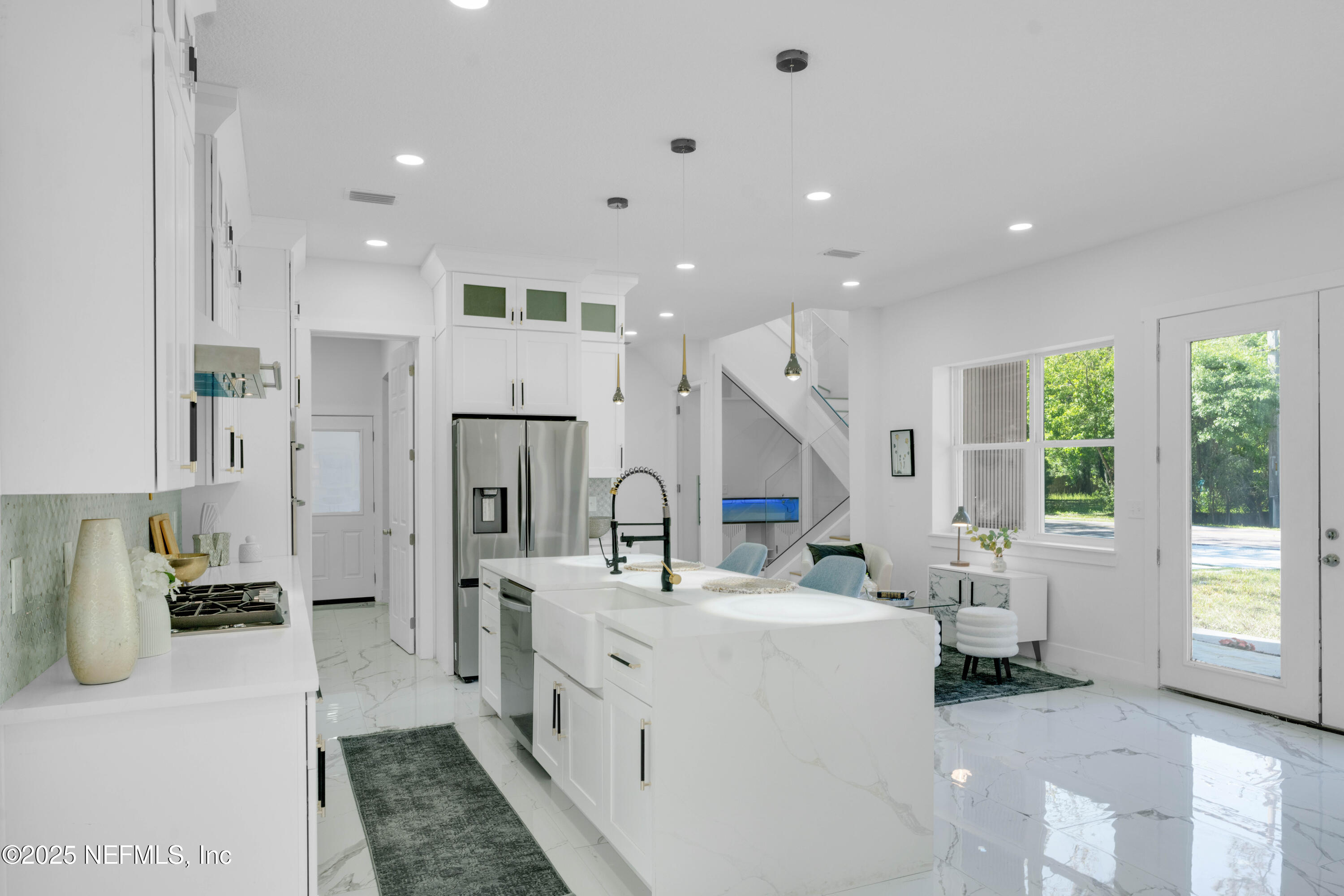 3868 CEDAR POINT Road