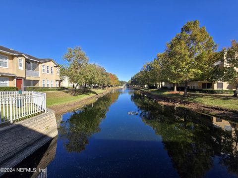 A home in Jacksonville