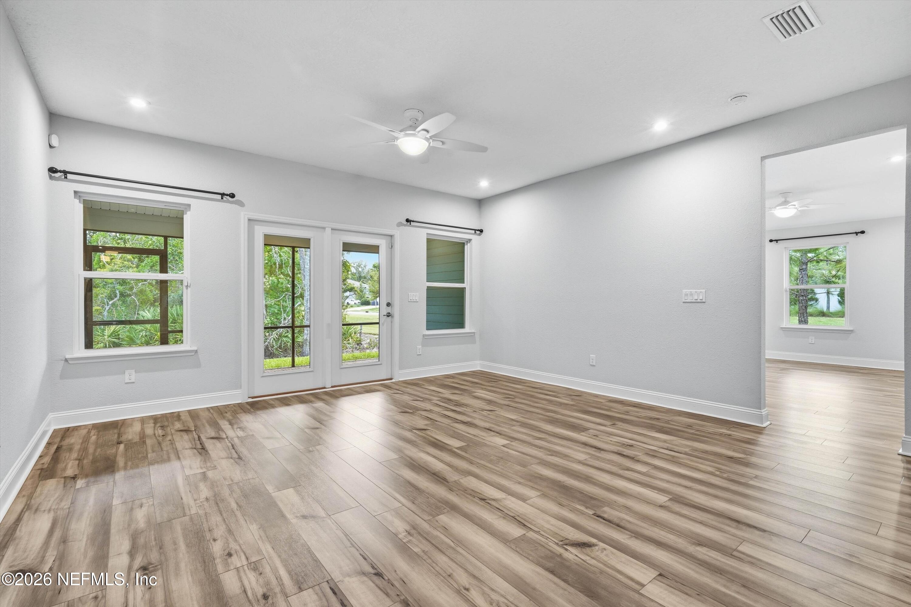 310 MEADOW CREEK Drive