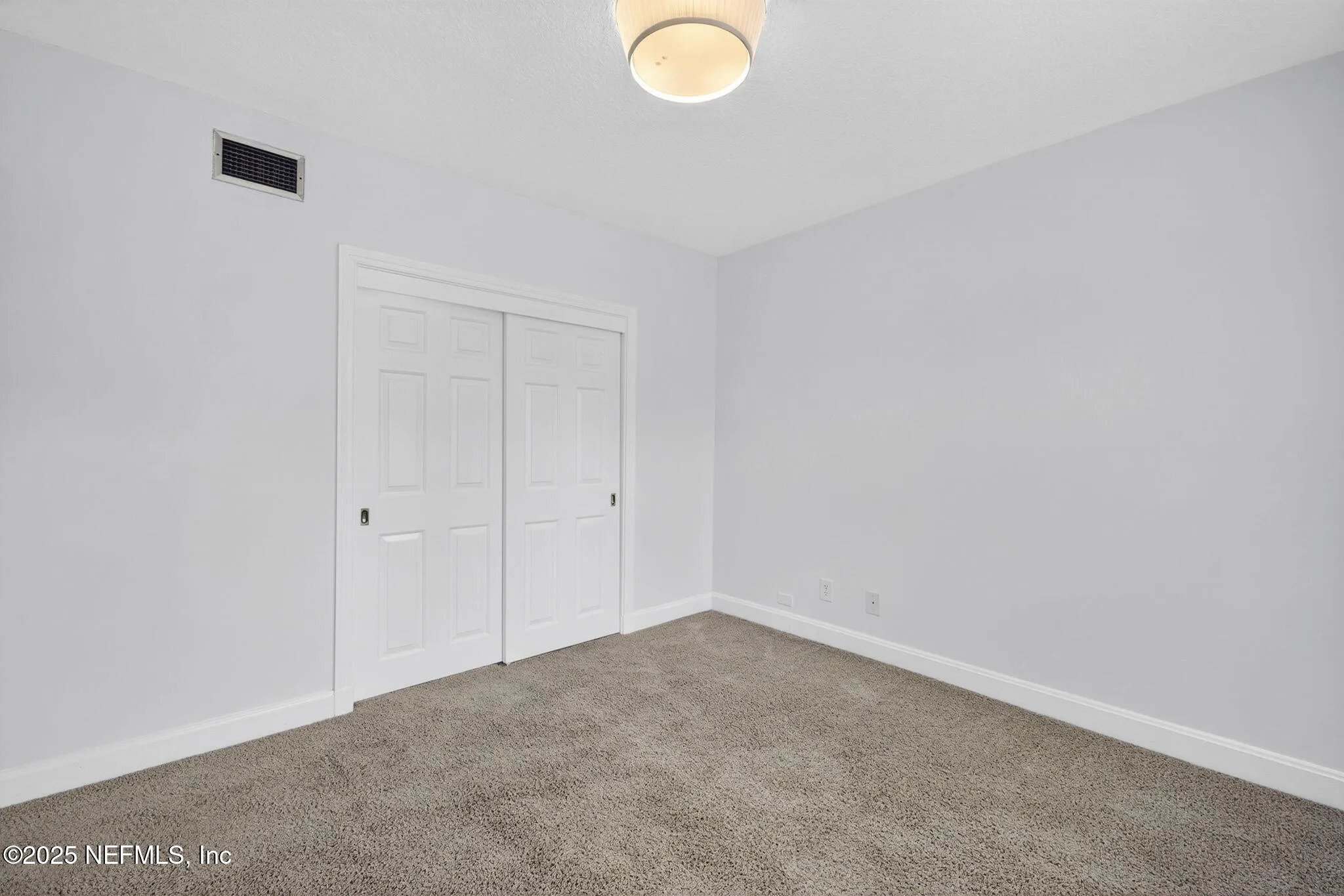 Jacksonville, Florida 32207, United States, 2 Bedrooms Bedrooms, ,2 BathroomsBathrooms,Residential,Coming Soon,228744