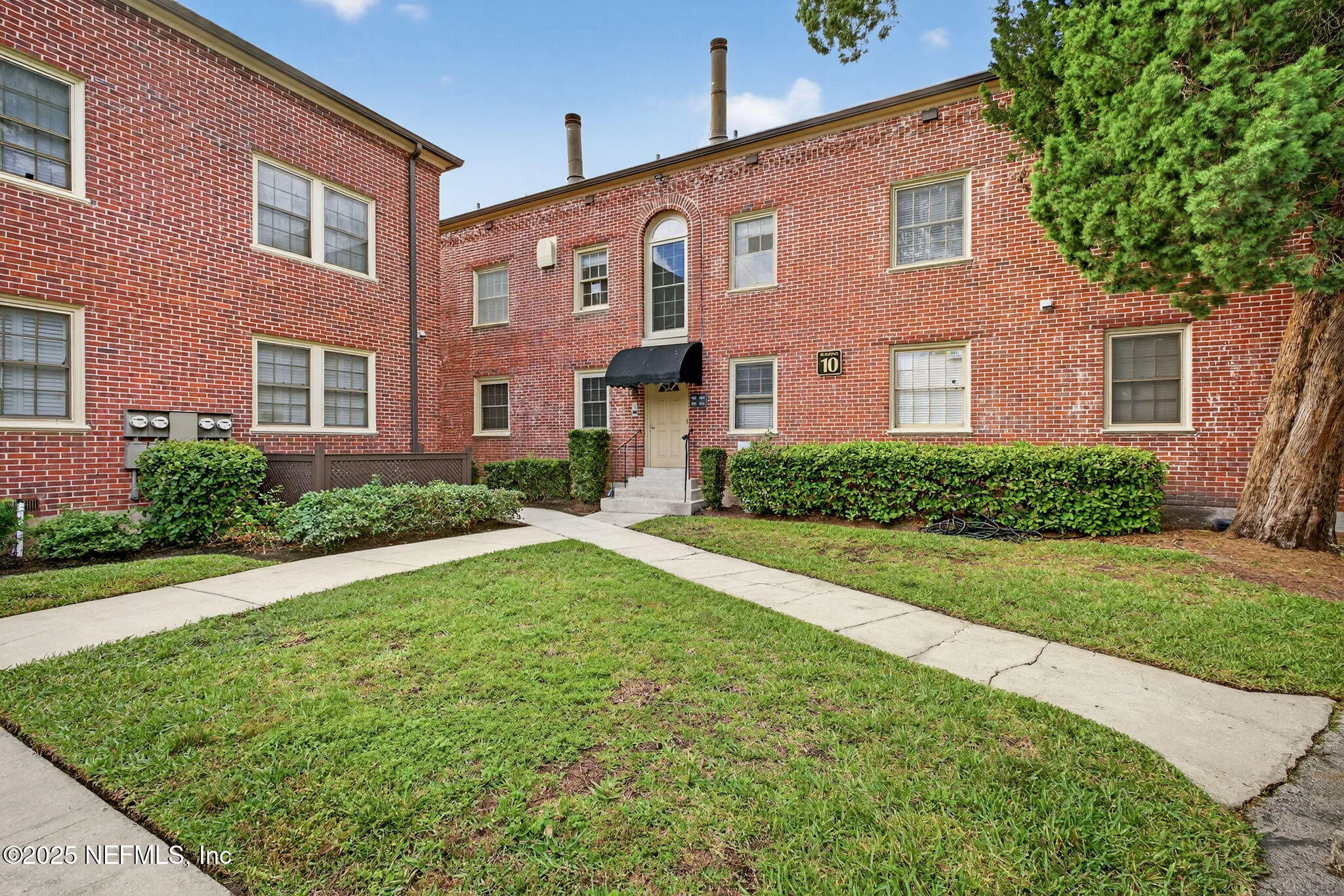 Jacksonville, Florida 32207, United States, 2 Bedrooms Bedrooms, ,2 BathroomsBathrooms,Residential,Coming Soon,228744