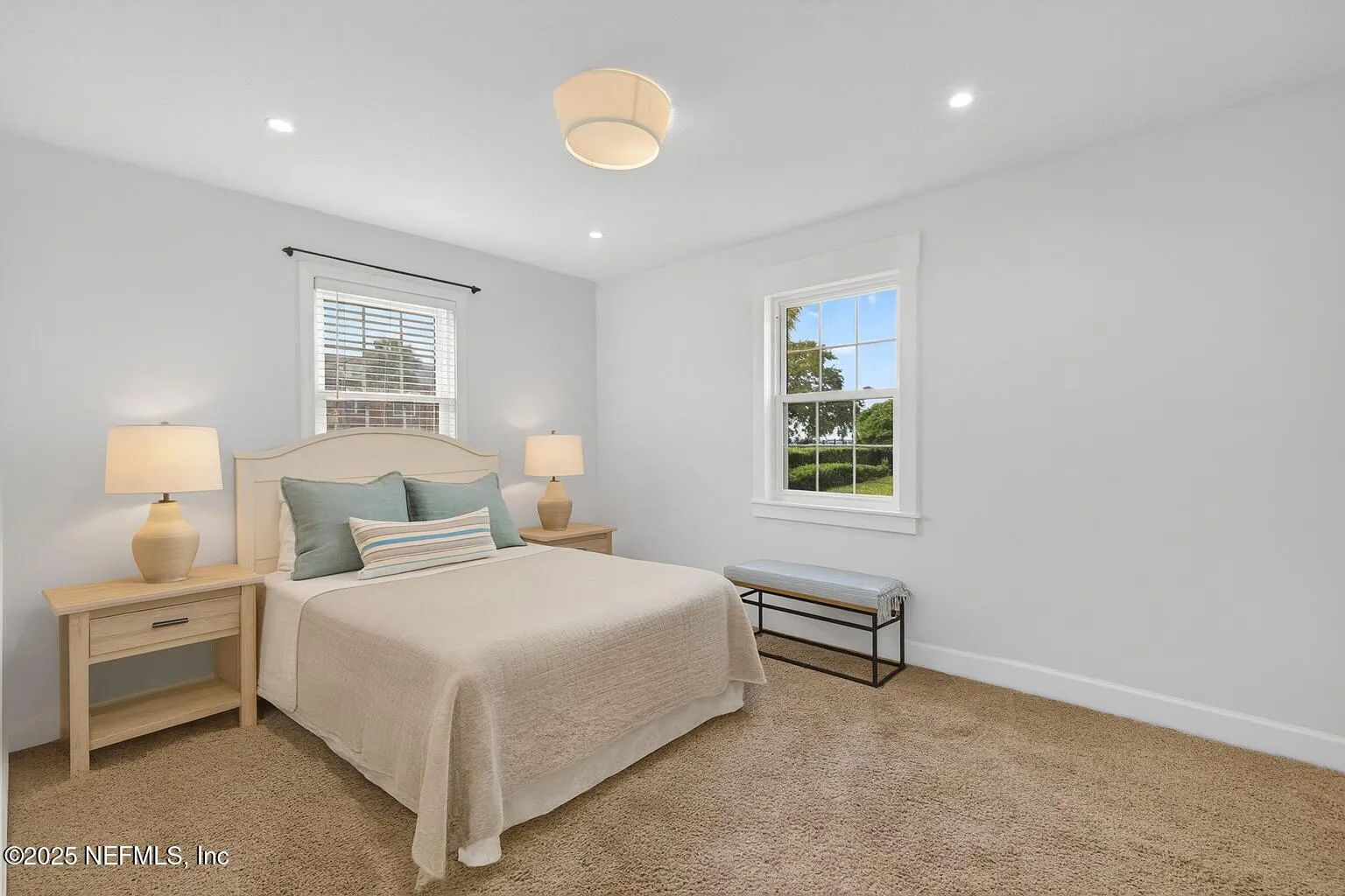 Jacksonville, Florida 32207, United States, 2 Bedrooms Bedrooms, ,2 BathroomsBathrooms,Residential,Coming Soon,228744