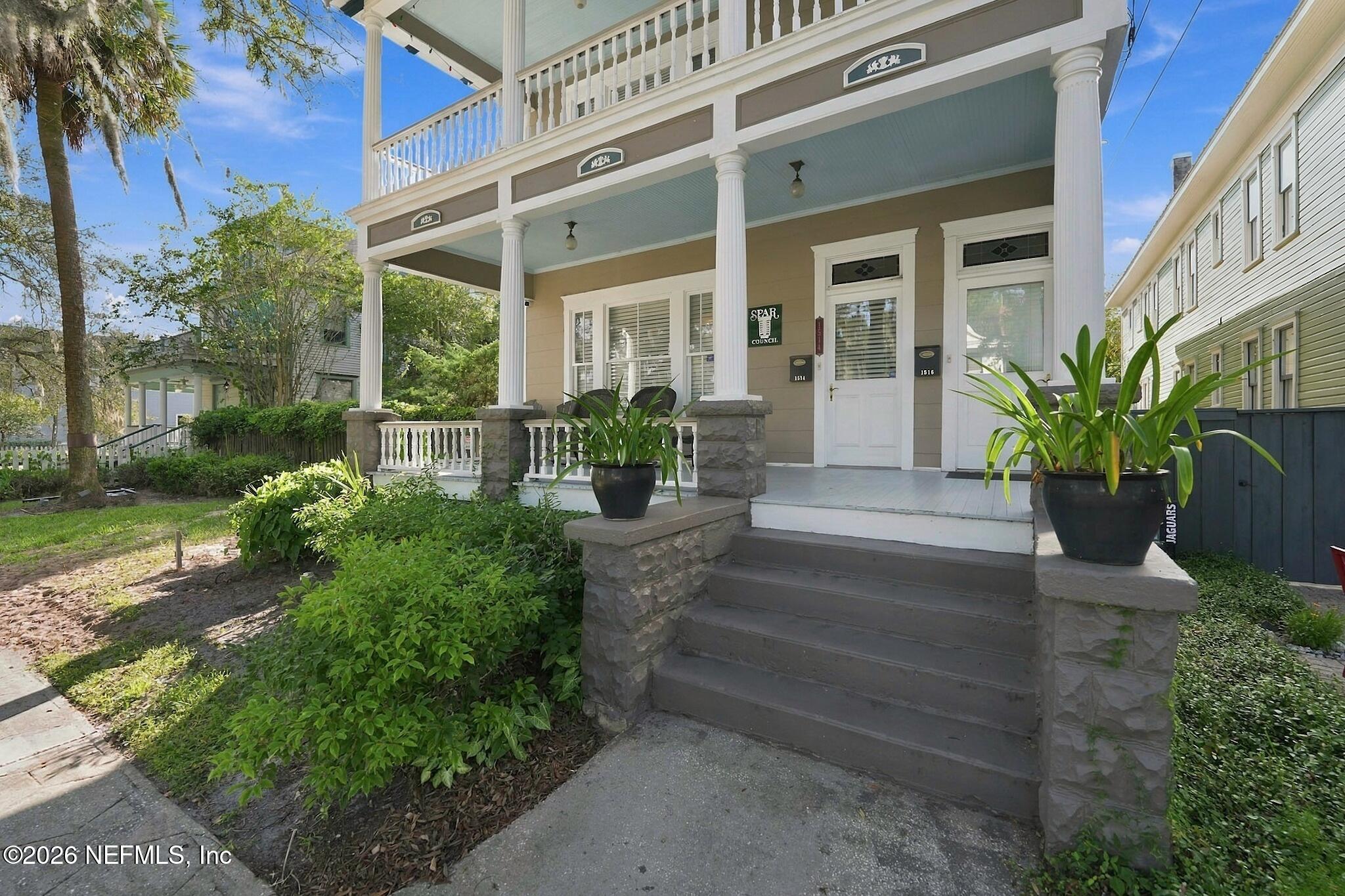 1514 SILVER Street