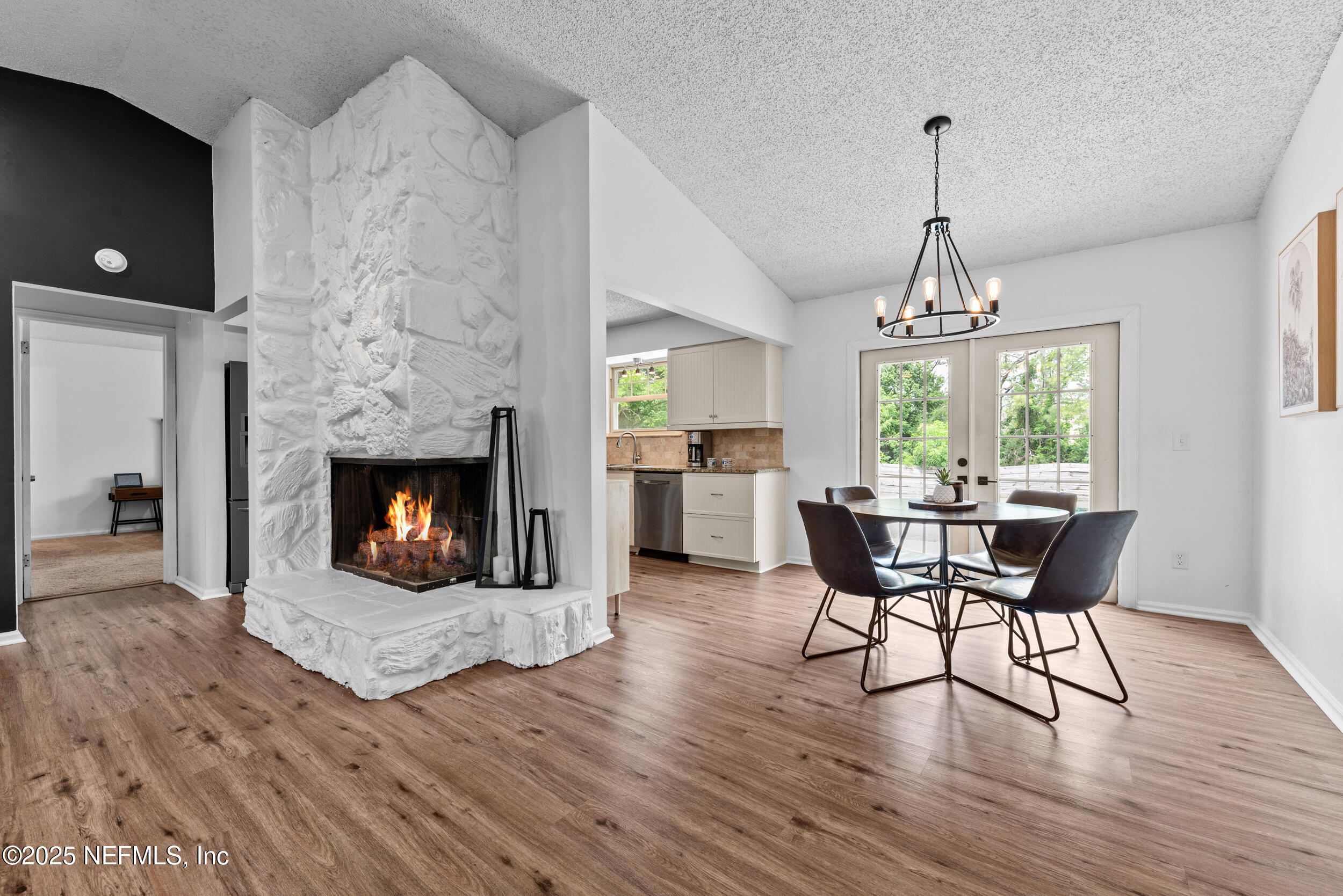 3681 FOXCROFT Road
