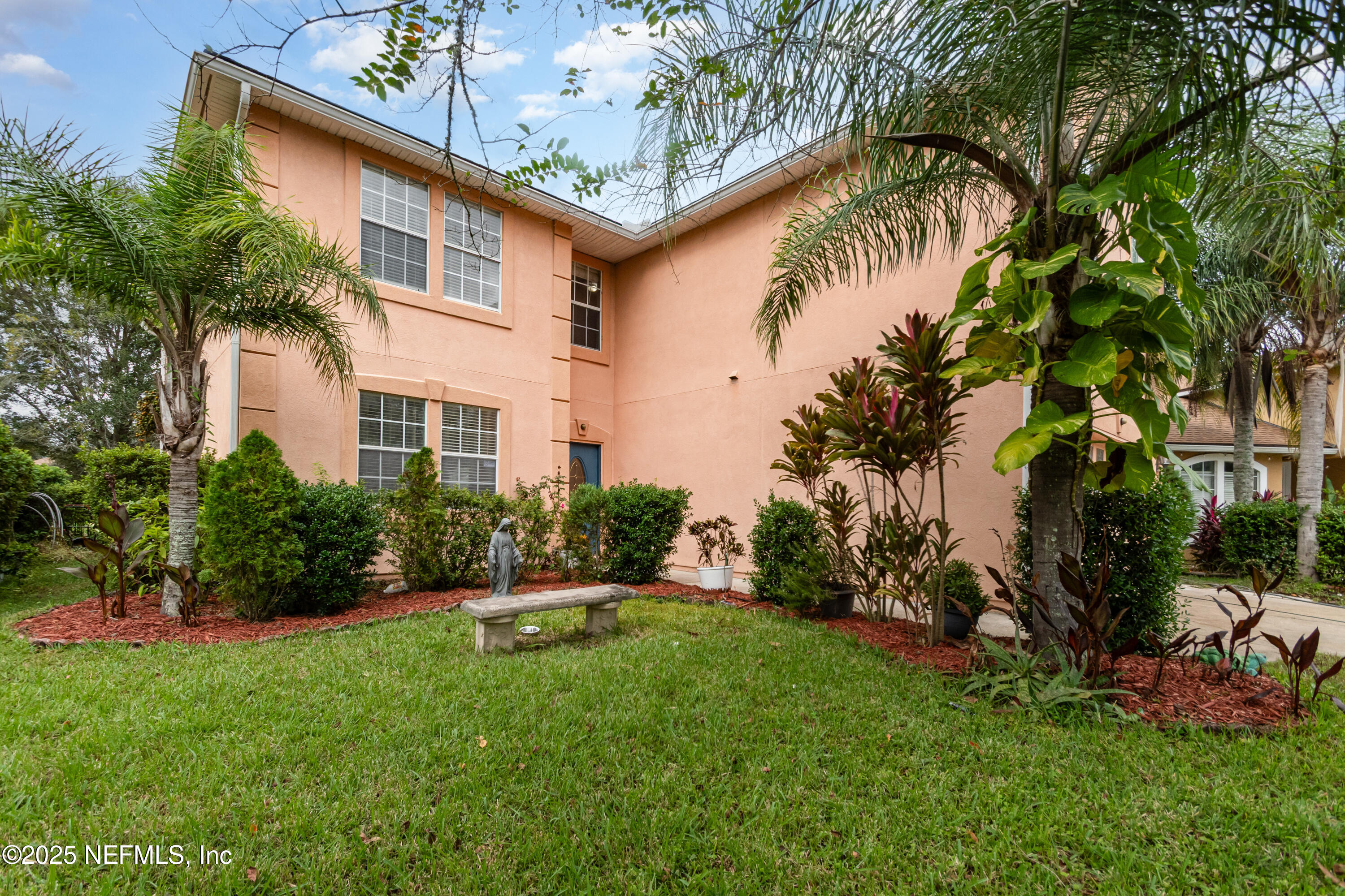 2350 GOLFVIEW Drive