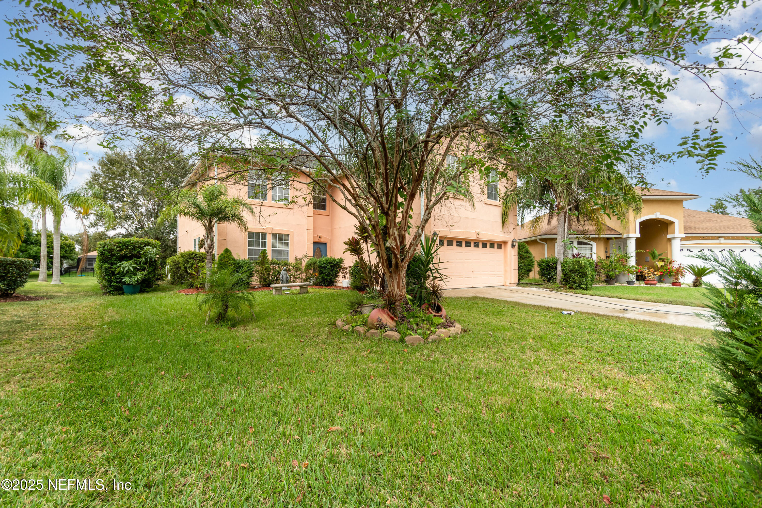 2350 GOLFVIEW Drive