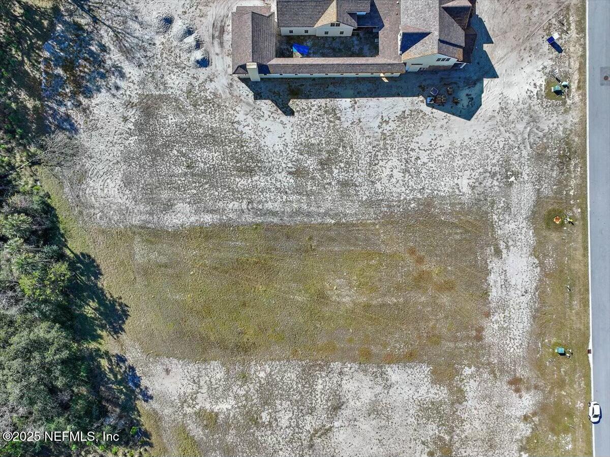 404 RIVER BREEZE Drive
