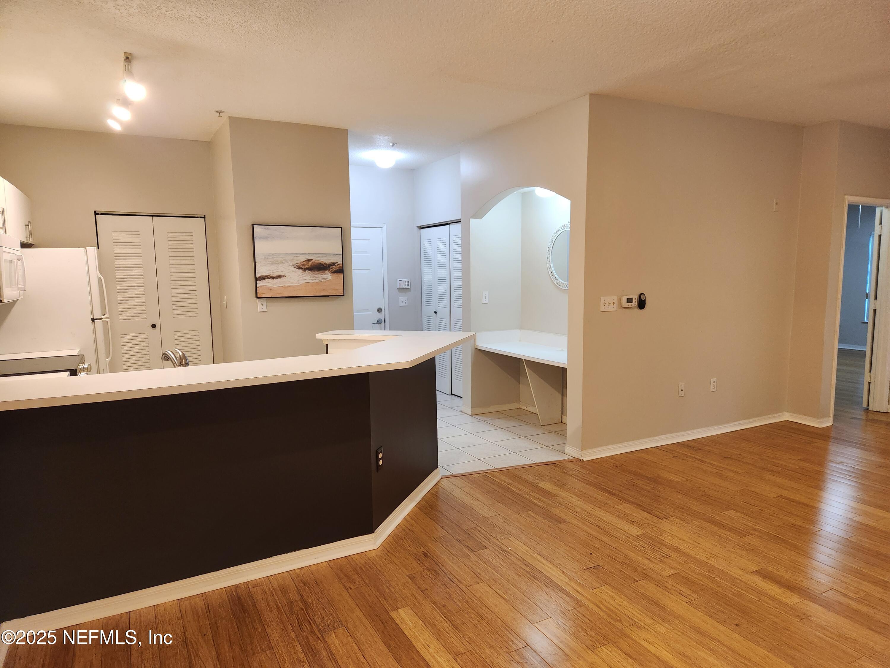 510 FLORIDA CLUB Boulevard 101
