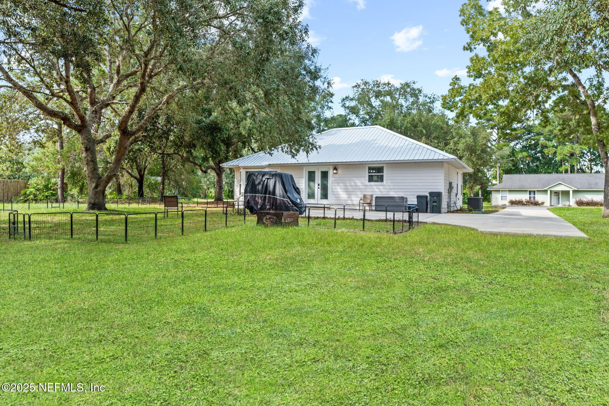 106 BLACKJACK Circle