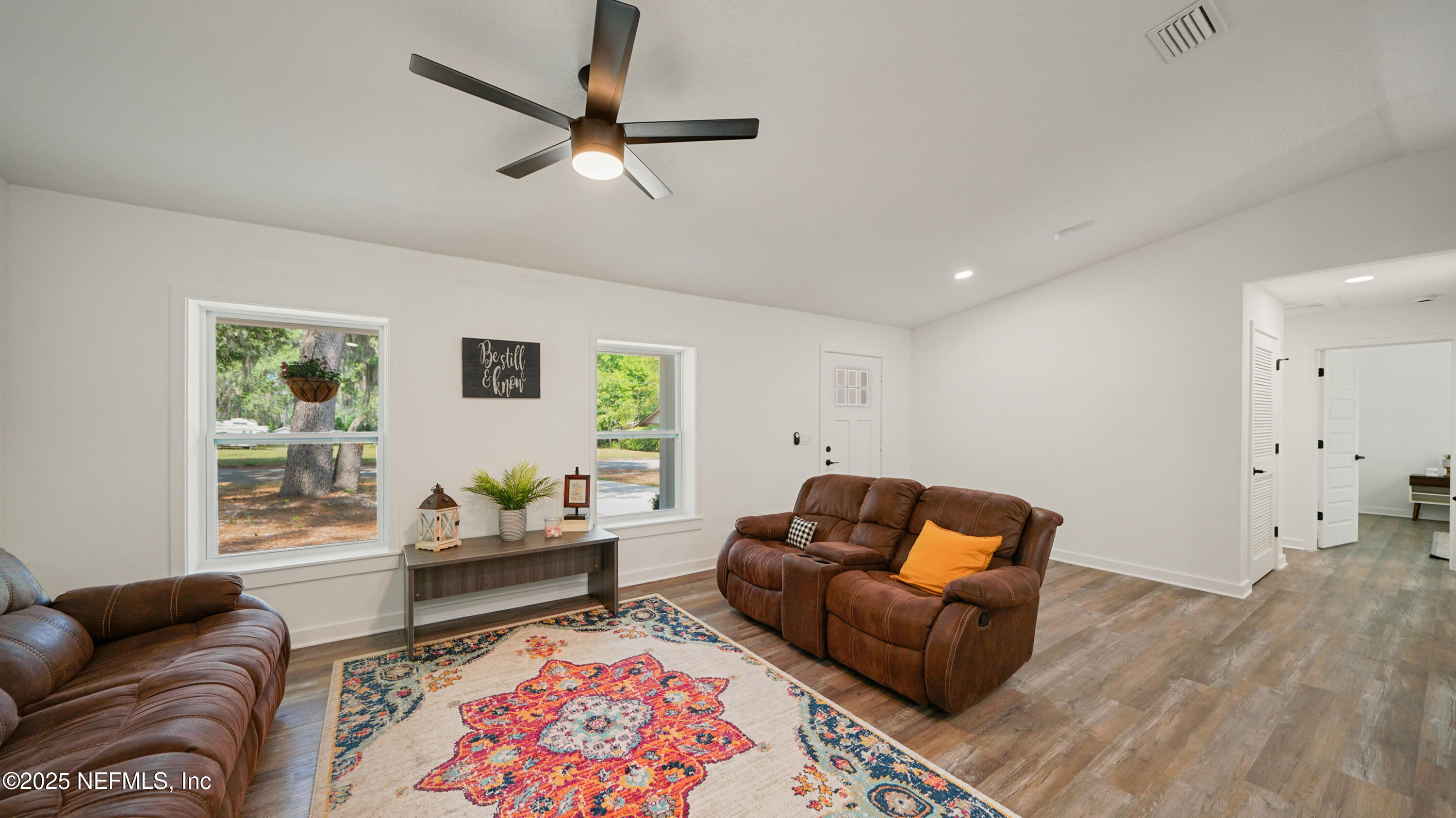1407 HIGH Street