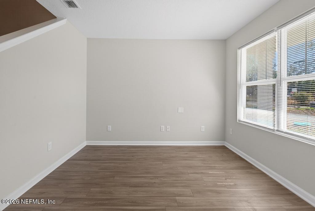 3023 HARBISON Street