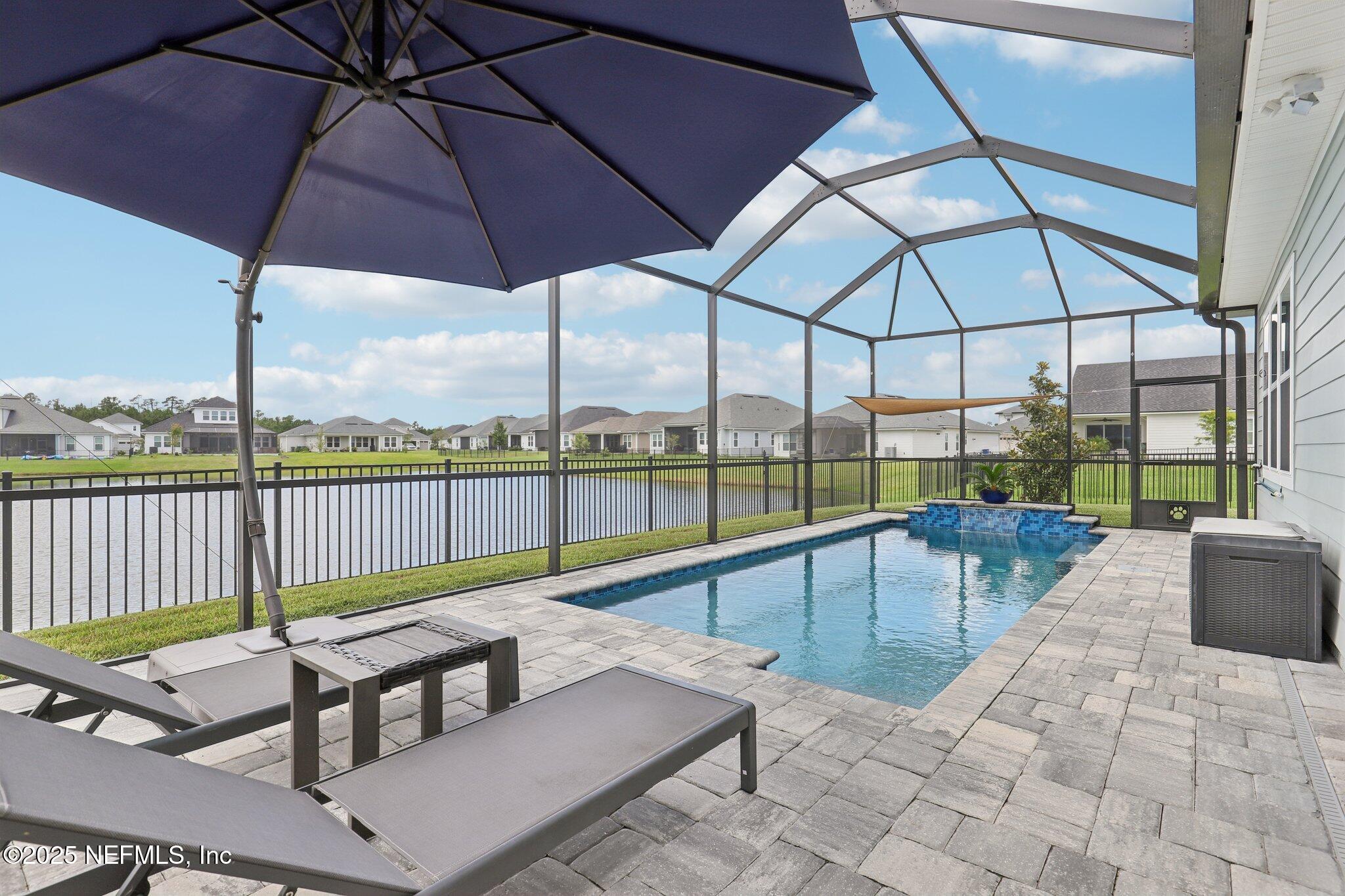 62 COUNTRY FERN Drive