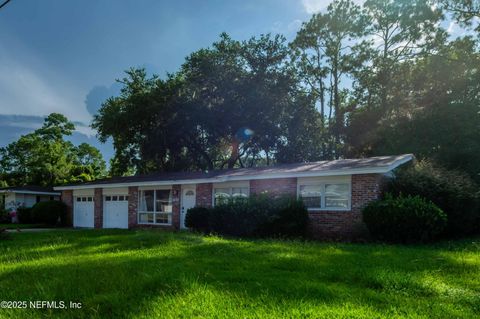 723 MONTEGO Road W Jacksonville FL 32216