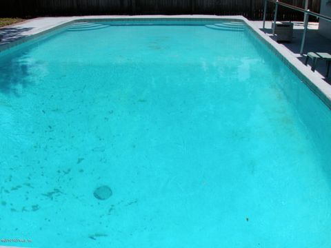 2423 GREEN OAK Drive Jacksonville FL 32211