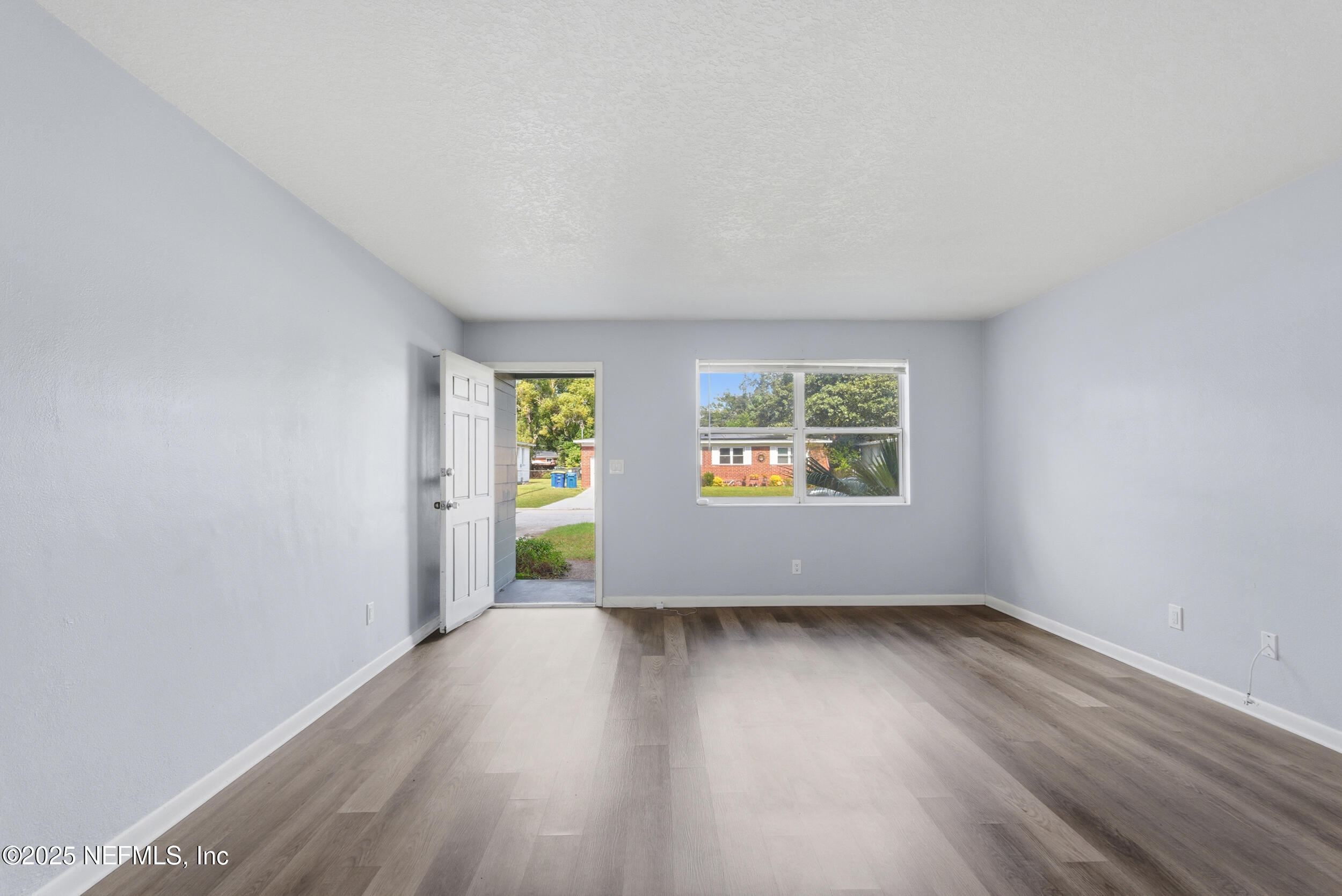 6544 BLACKWOOD Drive