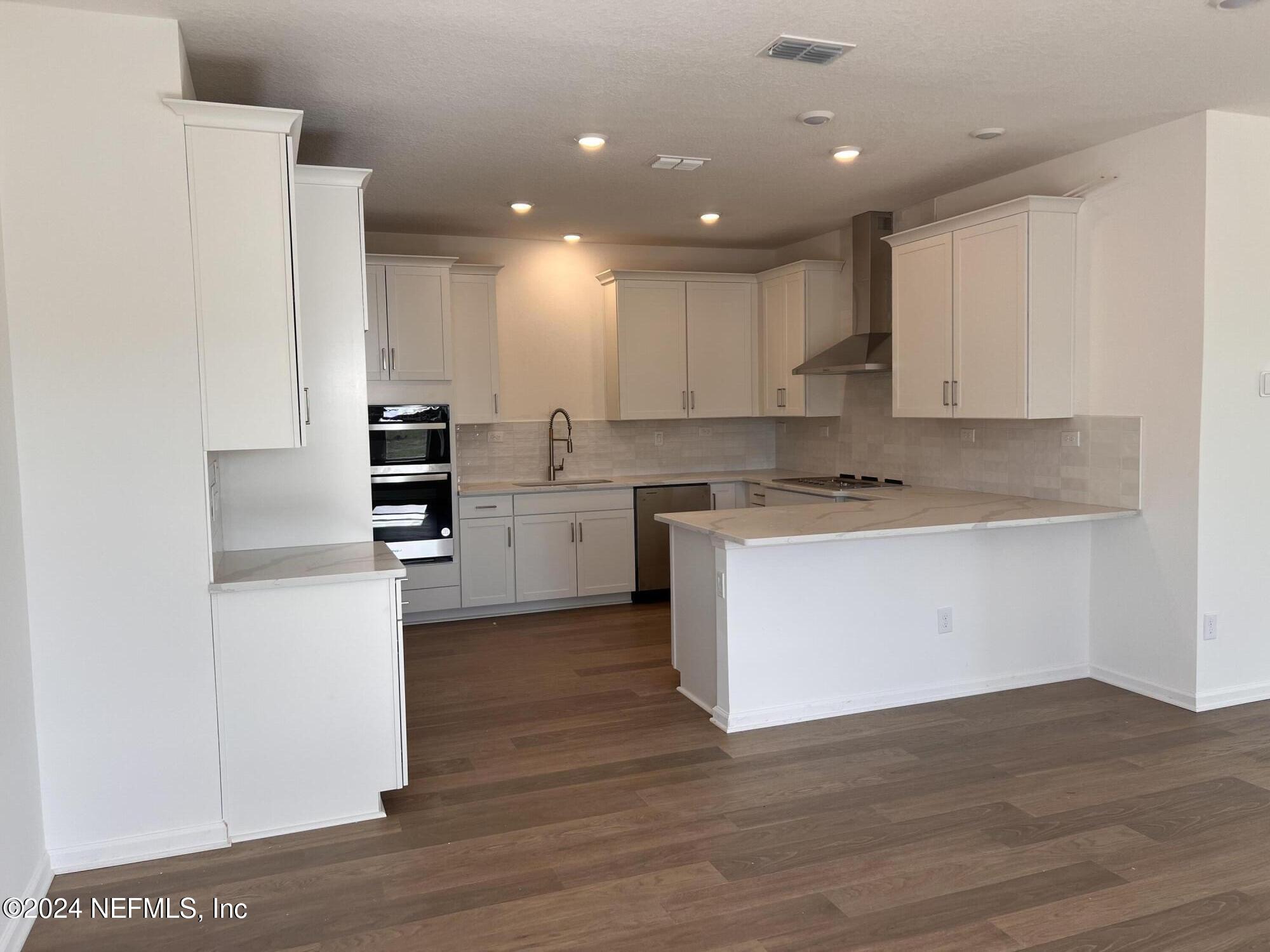 1267 BROOK FOREST Drive