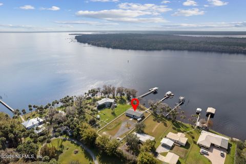 208 LAKE GEORGE POINT Drive Georgetown FL 32139