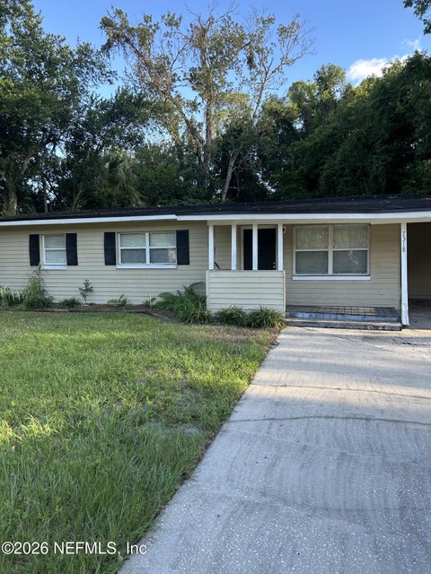 Photo of 7318 STRATO Road, Jacksonville, FL 32210 (MLS # 2164368)
