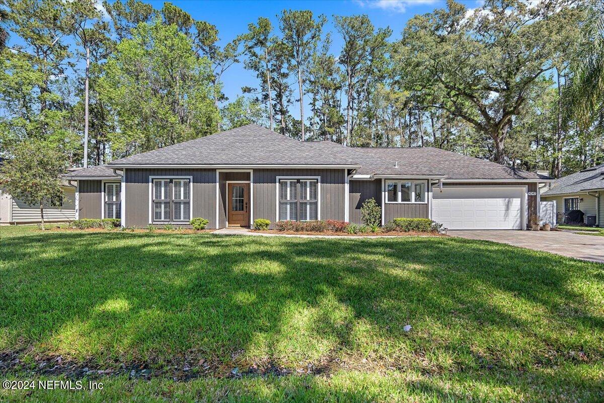 Ponte Vedra Beach, FL home for sale located at 4340 Blue Heron Drive, Ponte Vedra Beach, FL 32082