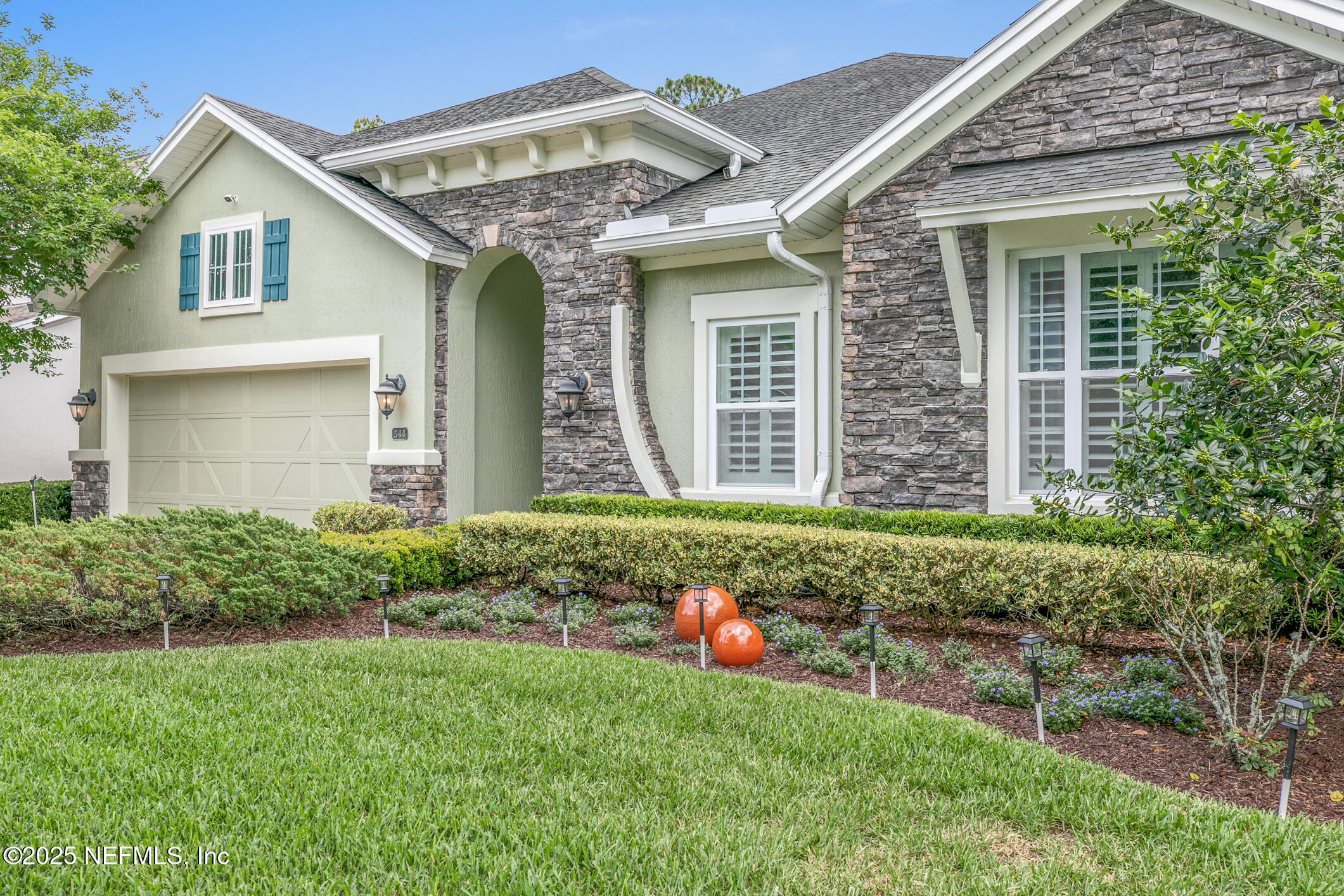 544 MAJESTIC EAGLE Drive