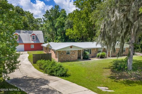 136 HOLLYWOOD FOREST Drive Fleming Island FL 32003