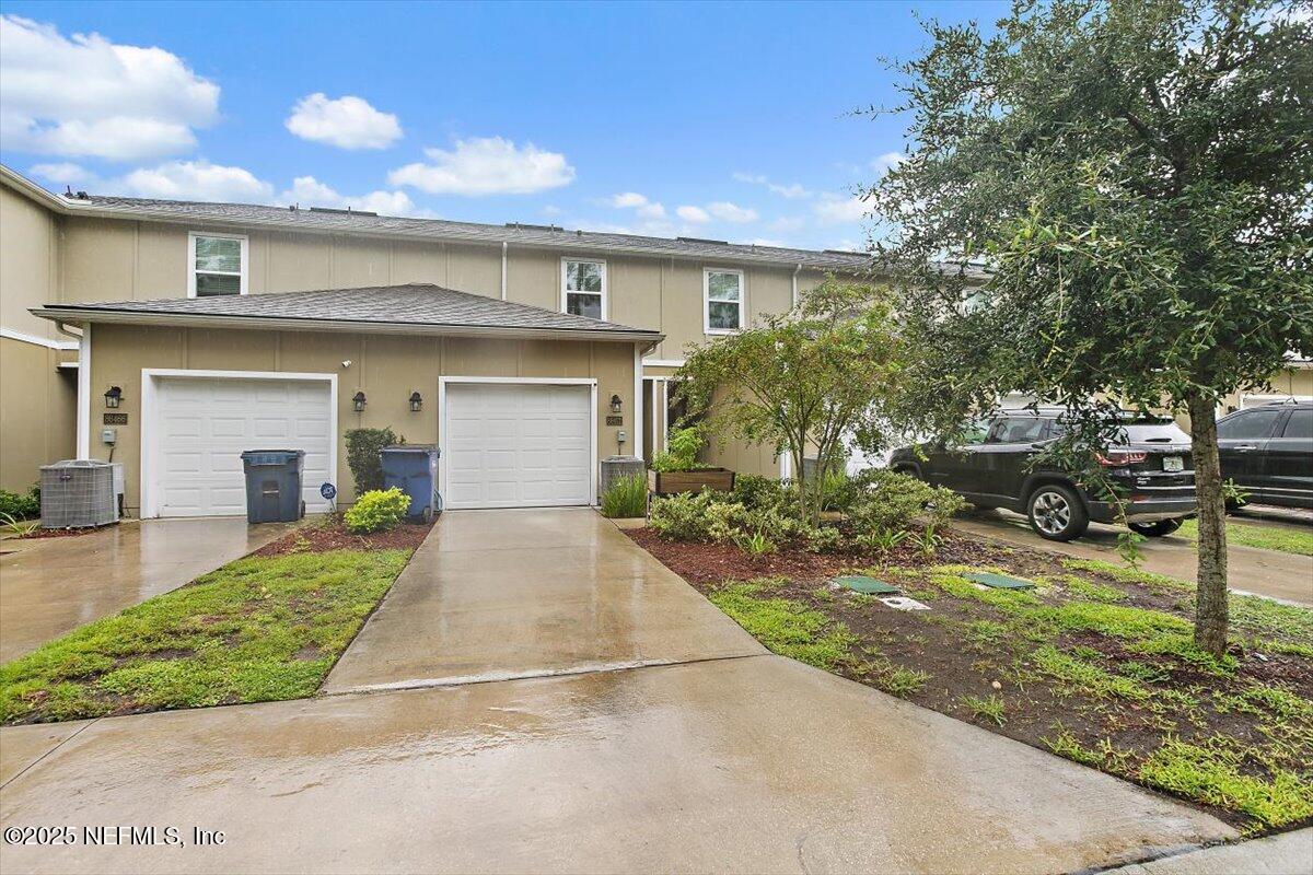 86472 SHORTLINE Circle