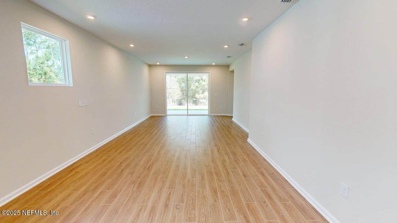 166 APPALACHIAN Trail