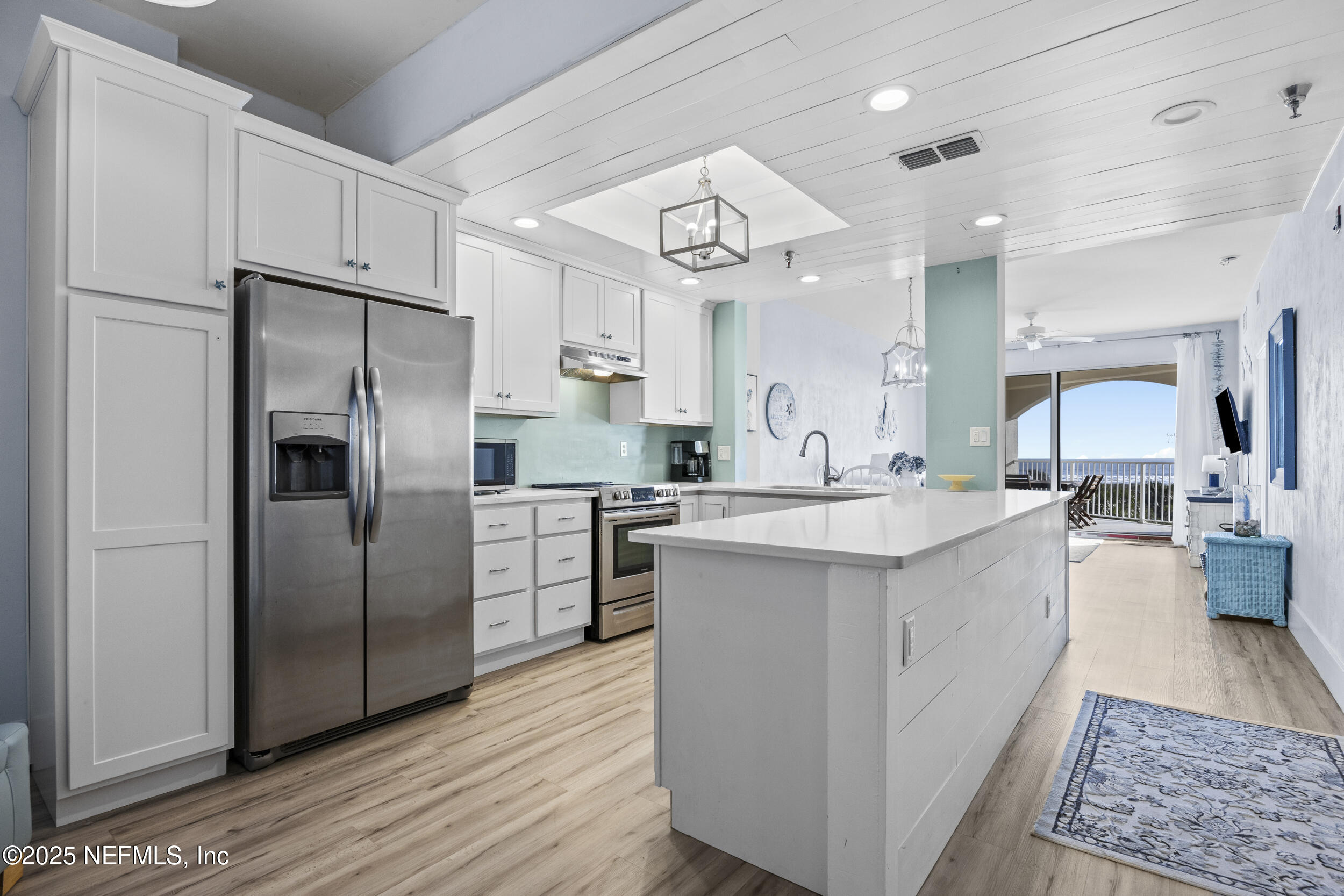 104 SURFVIEW Drive 2203