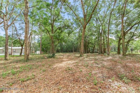 A home in Yulee