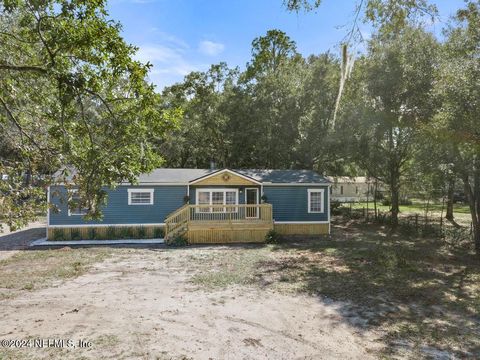 A home in Yulee