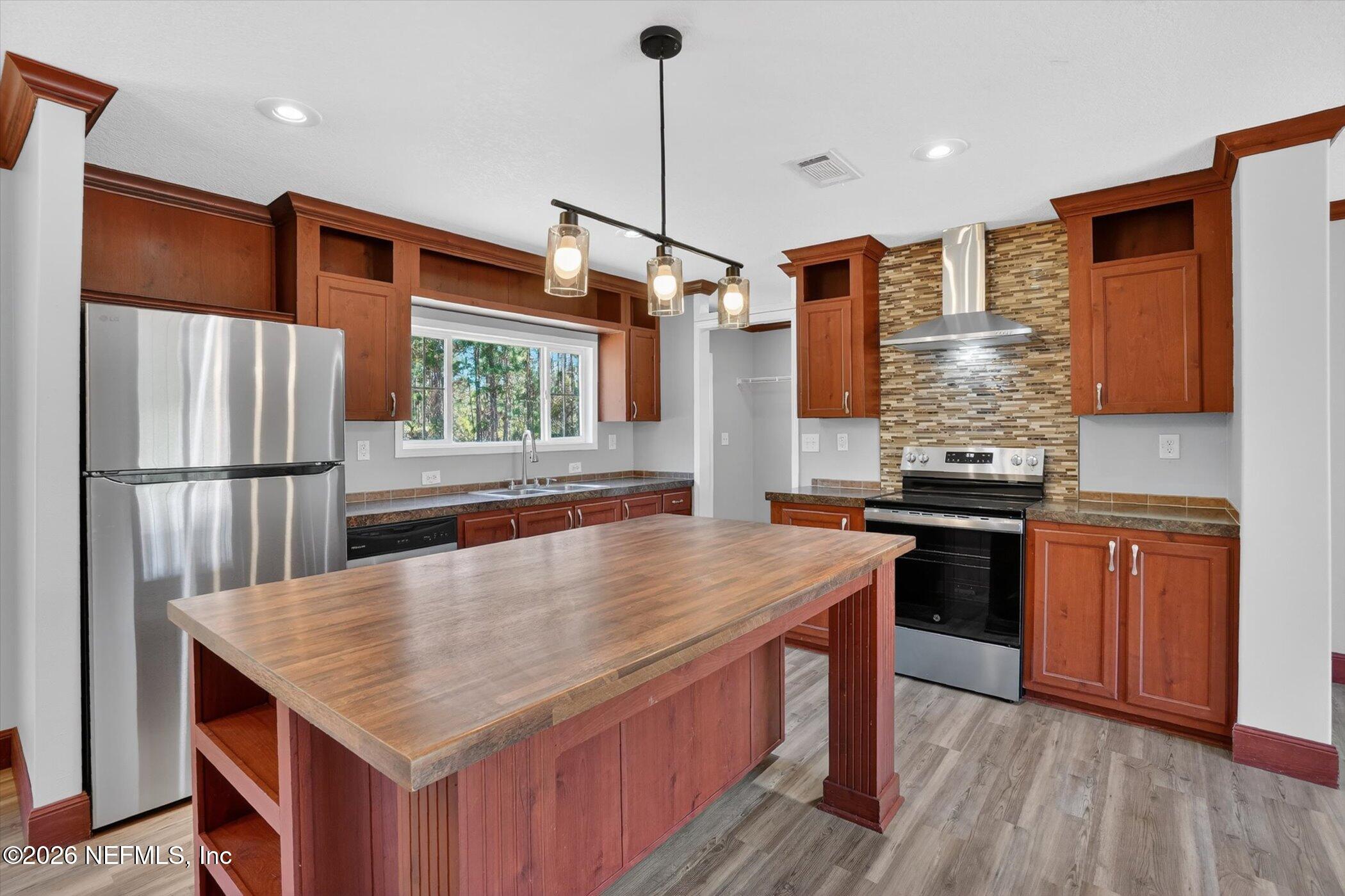 8311 COUNTY ROAD 217