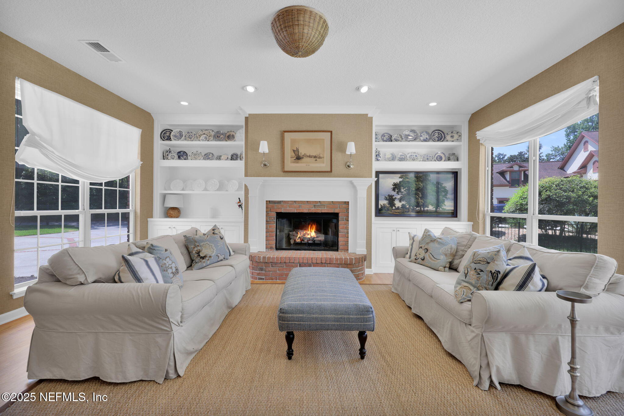 101 ROYAL LAGOON Court