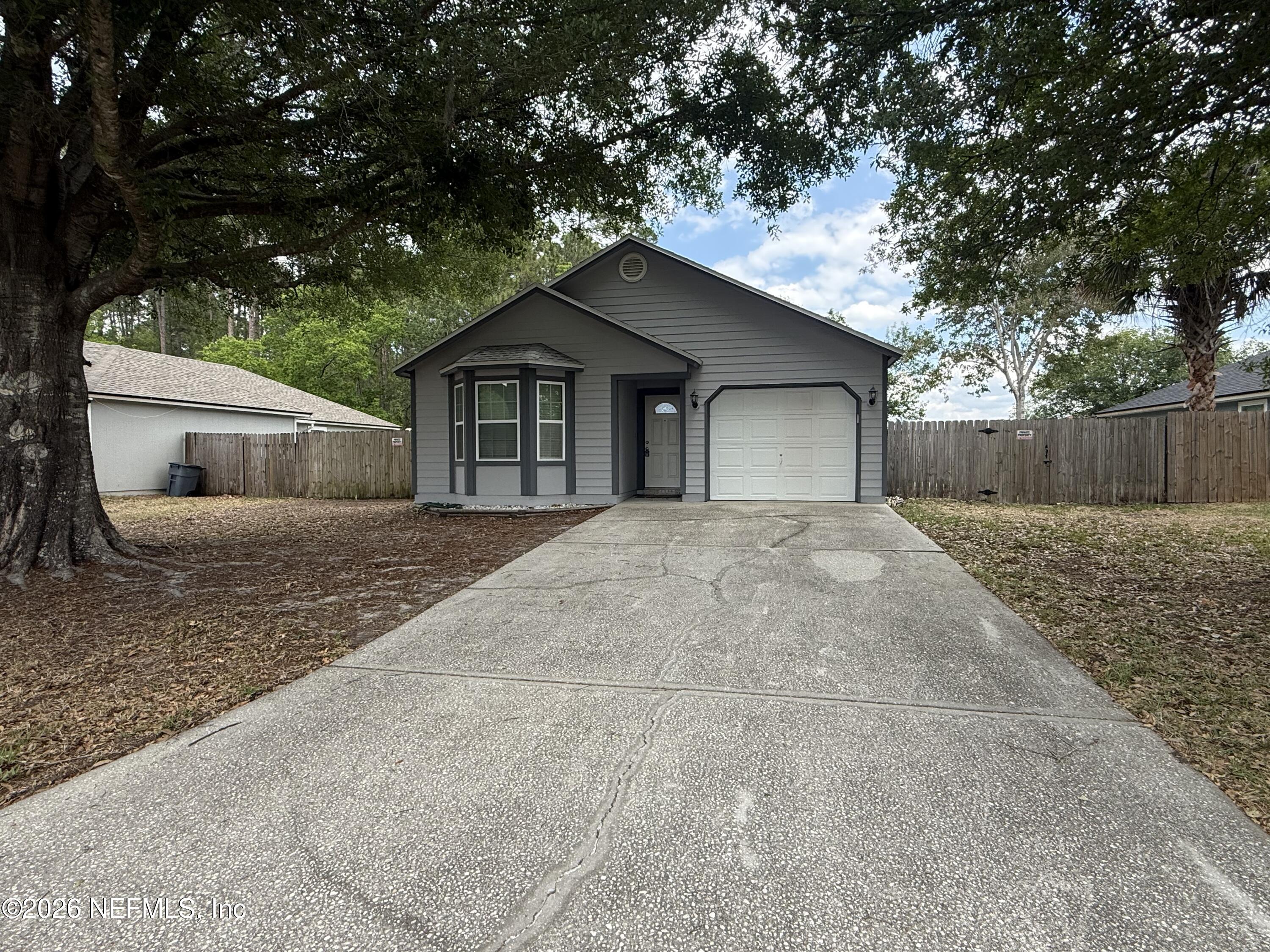 1802 SHERATON LAKES Circle