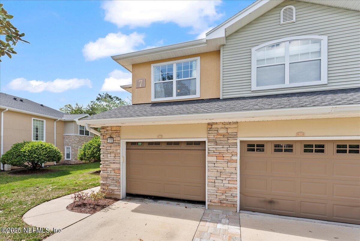 3750 SILVER BLUFF Boulevard 701