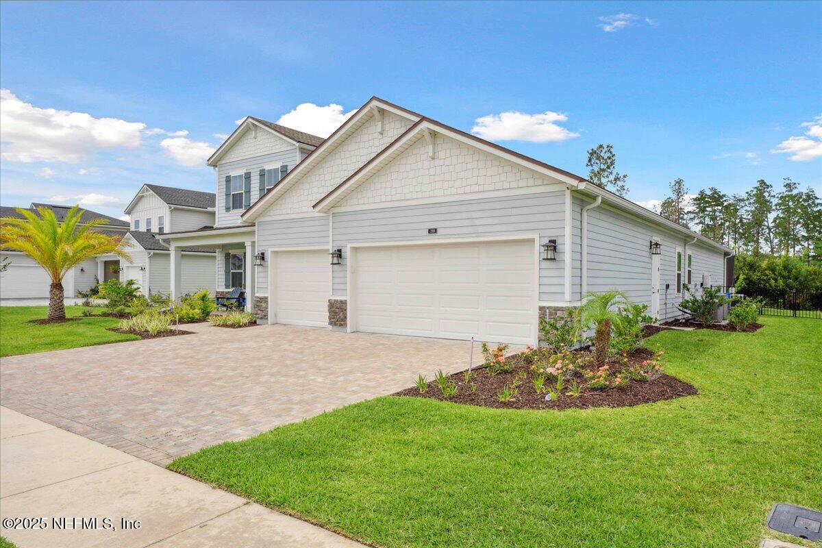 199 RANCH LAND Circle