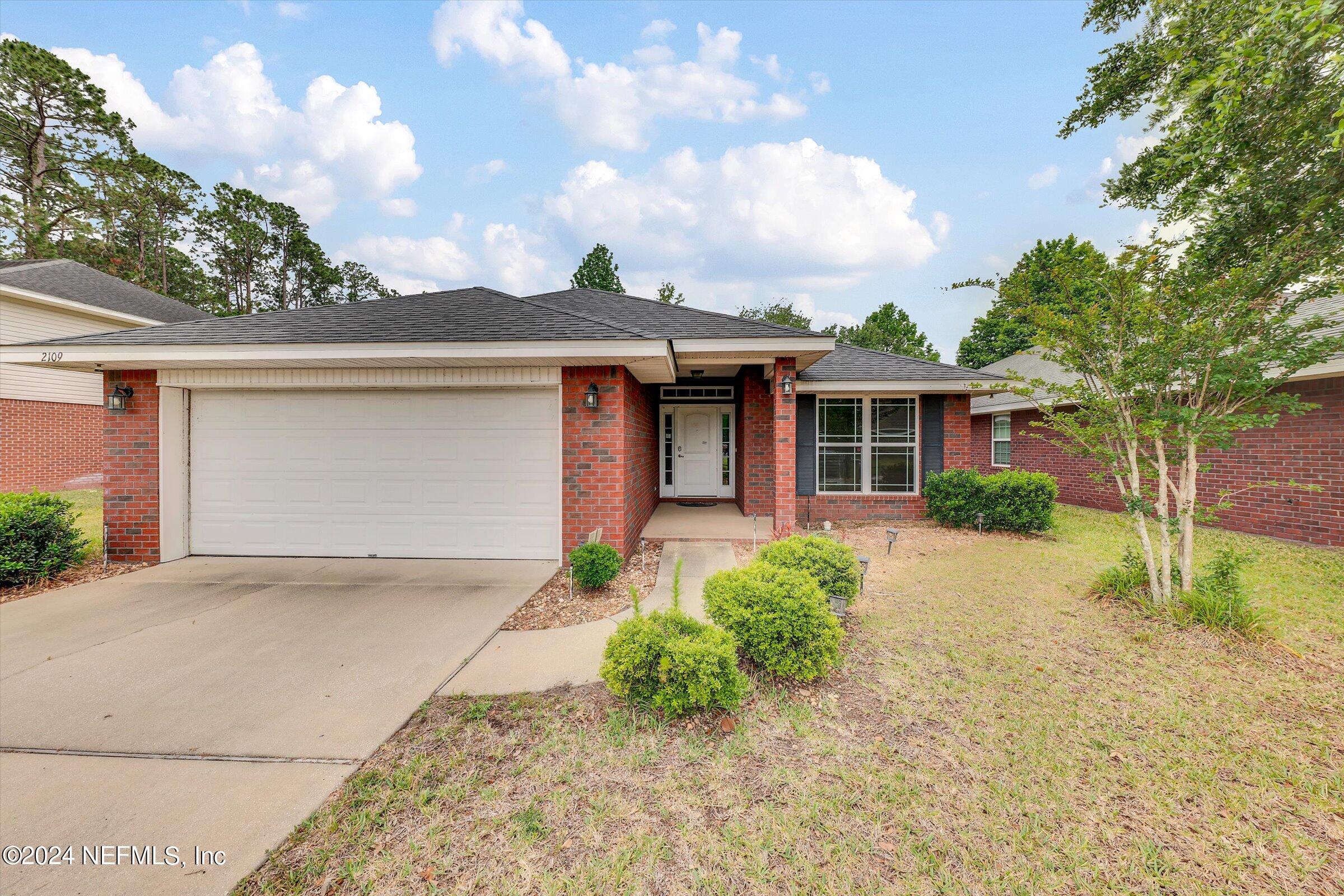 Jacksonville, FL home for sale located at 2109 Cherokee Cove Trail, Jacksonville, FL 32221