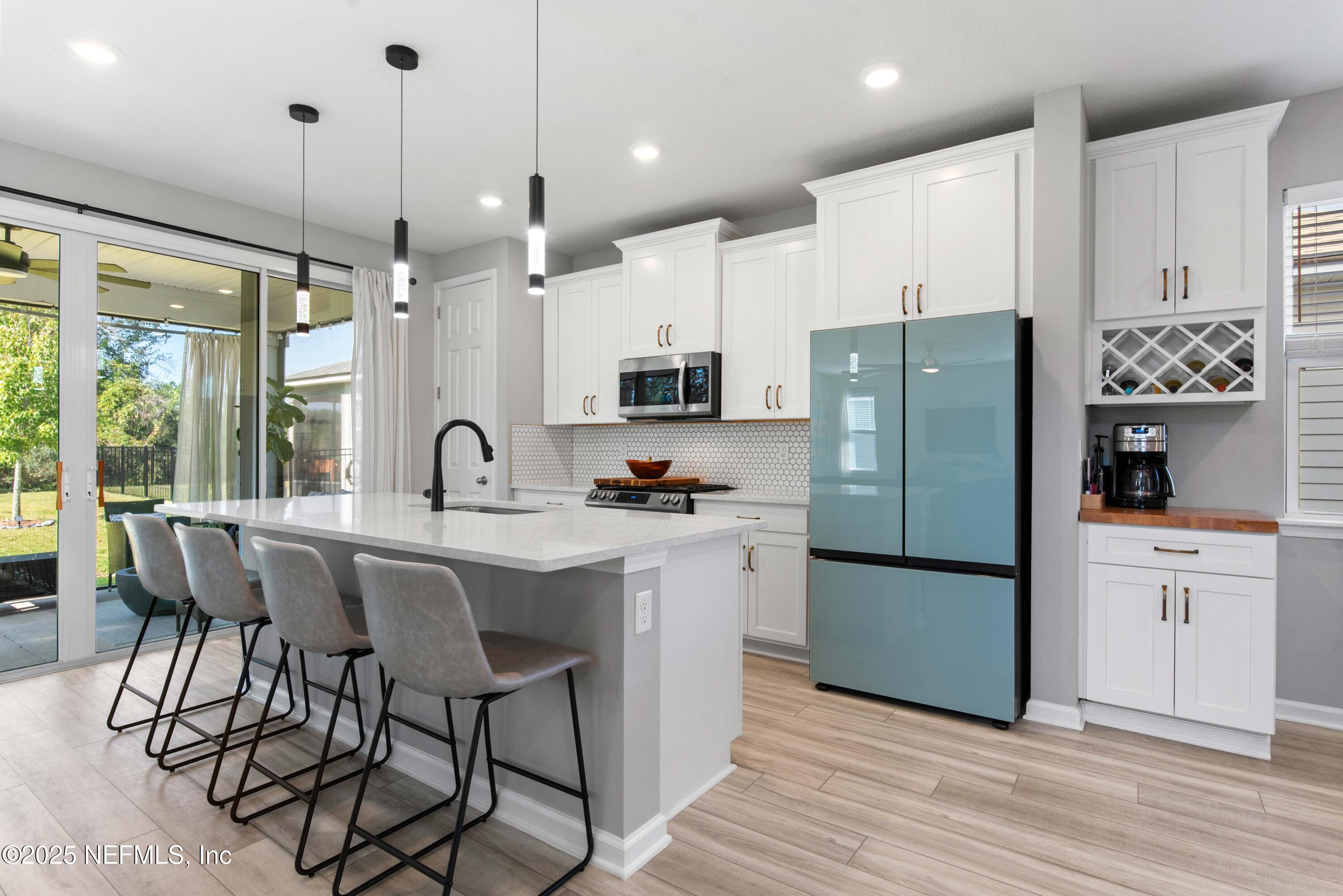 75547 CLOVERWOOD Court