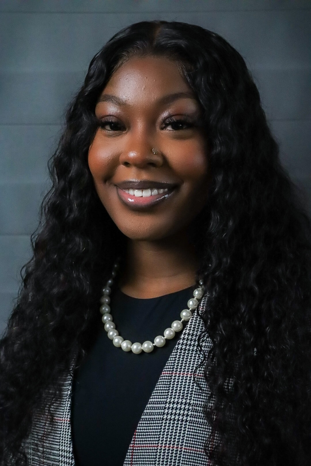 This is a photo of JADA THOMAS. This professional services JACKSONVILLE, FL 32202 and the surrounding areas.