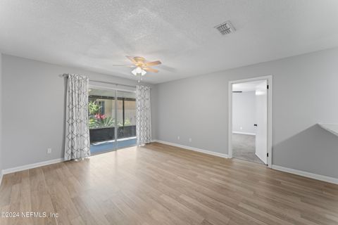 Condominium in Orange Park FL 1283 THE  GROVE 14.jpg