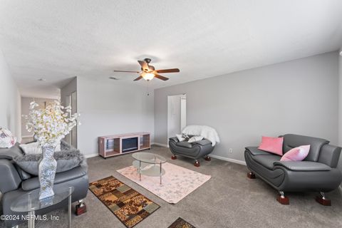 Condominium in Orange Park FL 1283 THE  GROVE 5.jpg