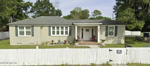 A home in Jacksonville