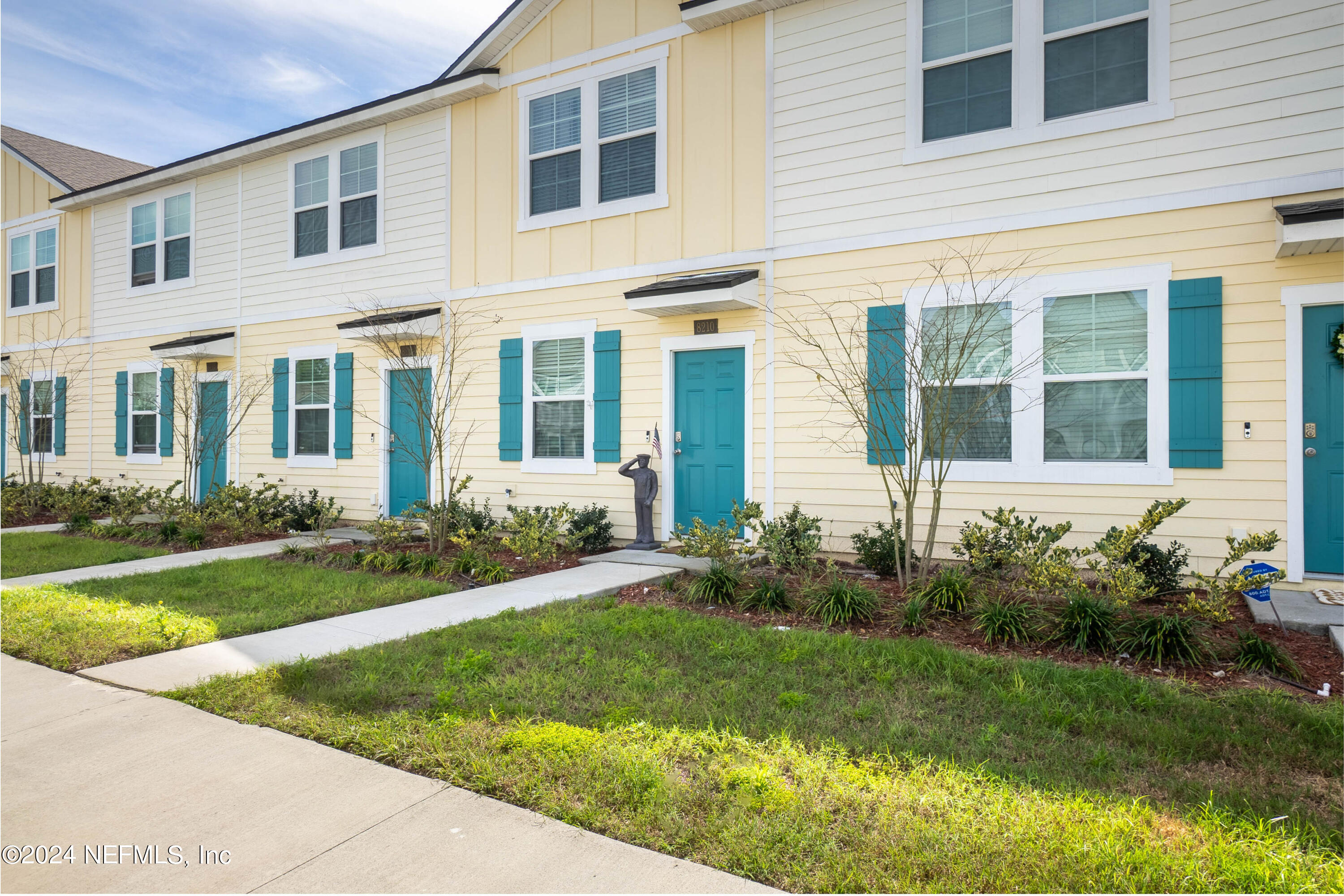 View Jacksonville, FL 32211 townhome