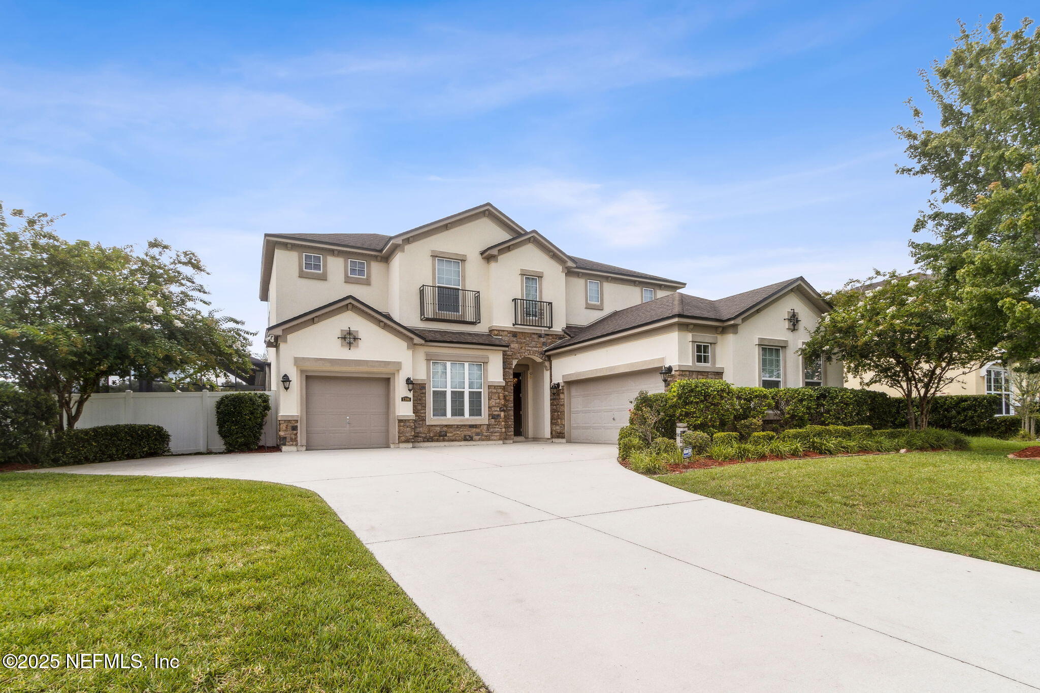 1306 WARBLER Way