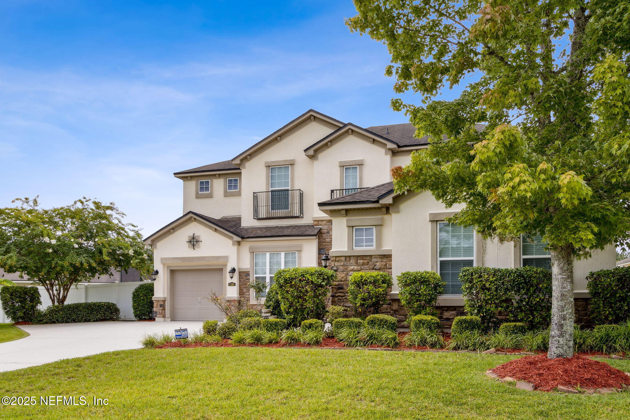 1306 WARBLER Way