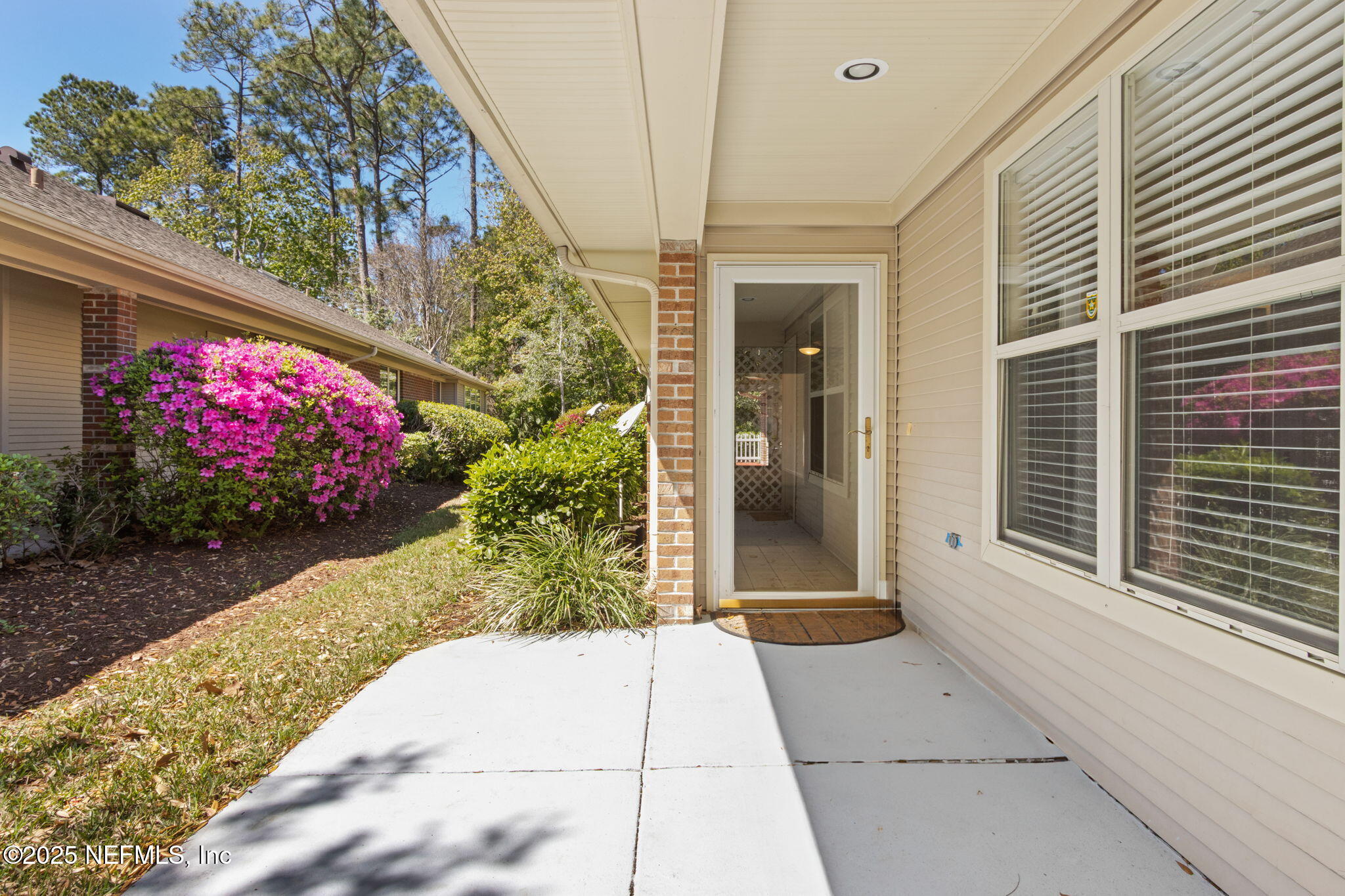 4532 MIDDLETON PARK Circle W