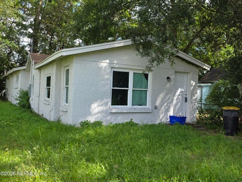 Photo of 1949 W 6TH Street, Jacksonville, FL 32209 (MLS # 2166120)